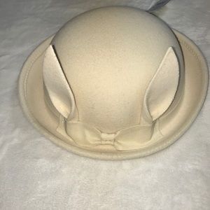 Cream Oshkosh hat with bunny ears